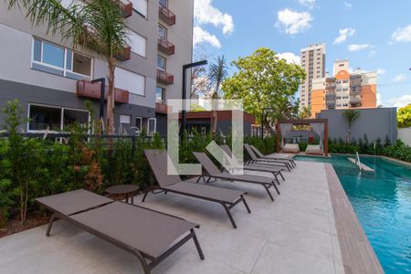 Apartamento para alugar com 39m², 1 quarto e 1 vaga Apartamento para alugar com 39m², 1 quarto e 1 vagaÁrea comum - Piscina