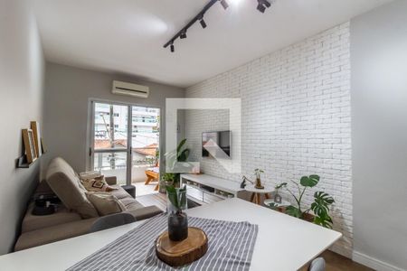 Sala de apartamento para alugar com 2 quartos, 68m² em Ocian, Praia Grande