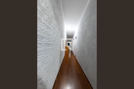Corredor de casa à venda com 4 quartos, 300m² em Vila California, São Paulo