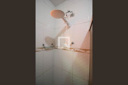 Casa para alugar com 82m², 2 quartos e 1 vaga Casa para alugar com 82m², 2 quartos e 1 vagaBanheiro