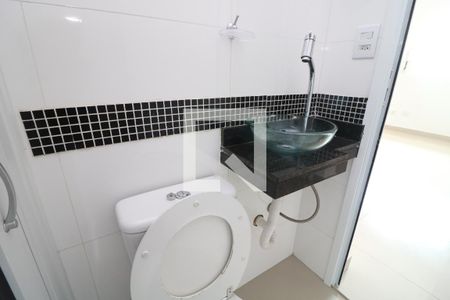 Apartamento para alugar com 47m², 2 quartos e sem vagaBanheiro
