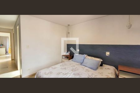 Casa à venda com 225m², 3 quartos e 3 vagas Casa à venda com 225m², 3 quartos e 3 vagasSuíte