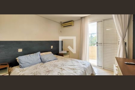 Casa à venda com 225m², 3 quartos e 3 vagas Casa à venda com 225m², 3 quartos e 3 vagasSuíte