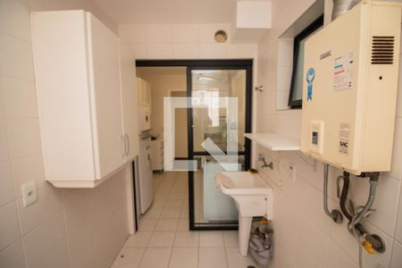 Apartamento à venda com 97m², 3 quartos e 2 vagas Apartamento à venda com 97m², 3 quartos e 2 vagasLavanderia