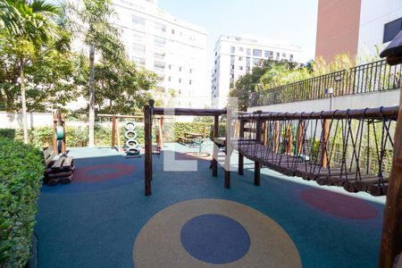 Apartamento à venda com 97m², 3 quartos e 2 vagas Apartamento à venda com 97m², 3 quartos e 2 vagasÁrea Comum - Playground