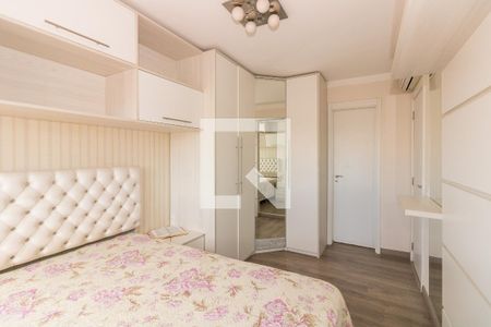 Quarto Suíte de apartamento à venda com 2 quartos, 66m² em São Geraldo, Porto Alegre