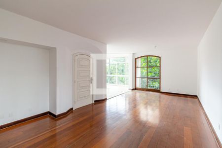 Sala de apartamento para alugar com 3 quartos, 192m² em Higienópolis, São Paulo