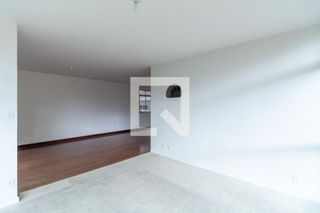 Sala de apartamento para alugar com 3 quartos, 192m² em Higienópolis, São Paulo