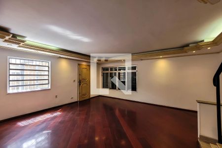 Sala de casa à venda com 3 quartos, 228m² em Vila Moinho Velho, São Paulo