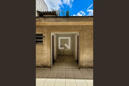 Casa à venda com 228m², 3 quartos e 3 vagas Casa à venda com 228m², 3 quartos e 3 vagasÁrea de Serviço