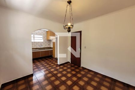 Casa à venda com 228m², 3 quartos e 3 vagas Casa à venda com 228m², 3 quartos e 3 vagasCopa