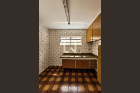 Casa à venda com 228m², 3 quartos e 3 vagas Casa à venda com 228m², 3 quartos e 3 vagasCozinha