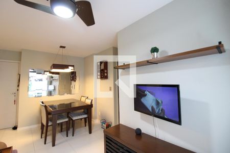 Sala de apartamento para alugar com 2 quartos, 64m² em Pechincha, Rio de Janeiro