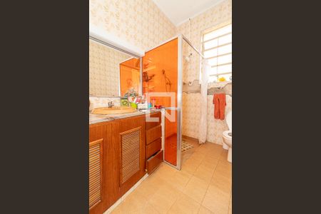 Casa à venda com 150m², 3 quartos e 4 vagas Casa à venda com 150m², 3 quartos e 4 vagasBanheiro