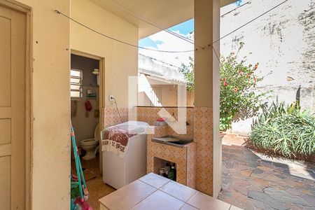 Casa à venda com 150m², 3 quartos e 4 vagas Casa à venda com 150m², 3 quartos e 4 vagasÁrea Externa