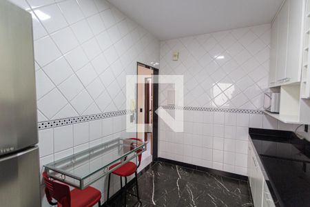 Apartamento para alugar com 73m², 2 quartos e 1 vaga Apartamento para alugar com 73m², 2 quartos e 1 vagaCozinha