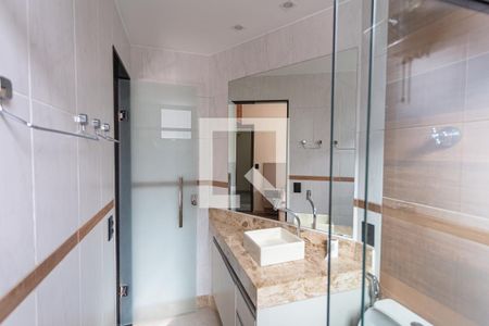 Apartamento para alugar com 73m², 2 quartos e 1 vaga Apartamento para alugar com 73m², 2 quartos e 1 vagaBanheiro da Suíte