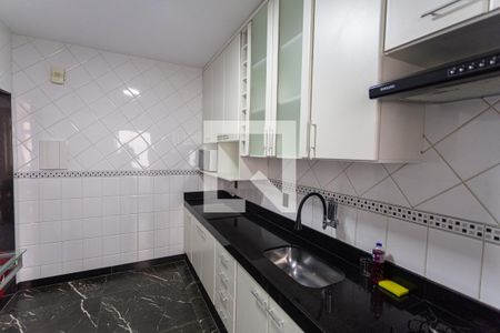 Apartamento para alugar com 73m², 2 quartos e 1 vaga Apartamento para alugar com 73m², 2 quartos e 1 vagaCozinha