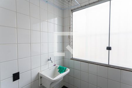 Apartamento para alugar com 73m², 2 quartos e 1 vaga Apartamento para alugar com 73m², 2 quartos e 1 vagaÁrea de Serviço