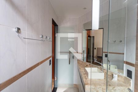 Apartamento para alugar com 73m², 2 quartos e 1 vaga Apartamento para alugar com 73m², 2 quartos e 1 vagaBanheiro da Suíte