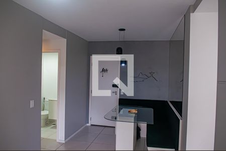 sala de apartamento para alugar com 2 quartos, 57m² em Pechincha, Rio de Janeiro