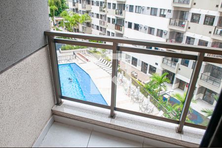 varanda de apartamento para alugar com 2 quartos, 57m² em Pechincha, Rio de Janeiro