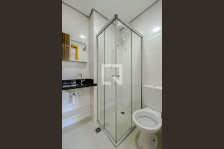 Banheiro de kitnet/studio para alugar com 1 quarto, 27m² em Mooca, São Paulo