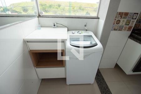 Apartamento à venda com 34m², 1 quarto e sem vaga Apartamento à venda com 34m², 1 quarto e sem vagaLavanderia