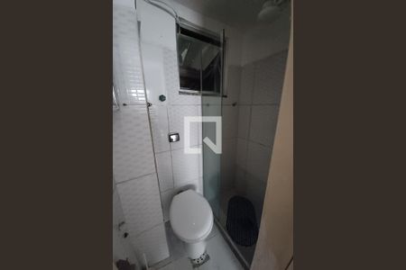 Banheiro de apartamento à venda com 1 quarto, 25m² em Centro, Niterói