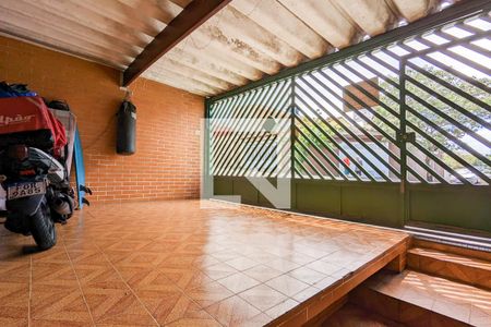 Casa à venda com 120m², 3 quartos e 2 vagas Casa à venda com 120m², 3 quartos e 2 vagasGaragem