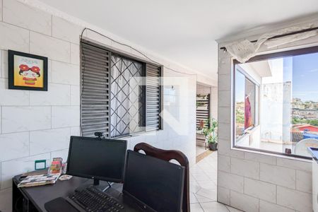 Casa à venda com 120m², 3 quartos e 2 vagas Casa à venda com 120m², 3 quartos e 2 vagasÁrea para churrasqueira