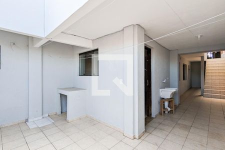 Casa à venda com 120m², 3 quartos e 2 vagas Casa à venda com 120m², 3 quartos e 2 vagasCasa 2 - Área de serviço 2