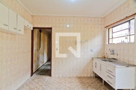 Cozinha de casa para alugar com 2 quartos, 150m² em Jardim Mangalot, São Paulo