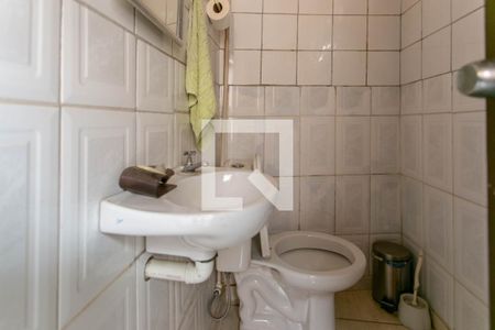 Casa à venda com 120m², 3 quartos e 1 vaga Casa à venda com 120m², 3 quartos e 1 vagaBanheiro de Serviço