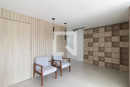 Apartamento para alugar com 42m², 1 quarto e 1 vaga Apartamento para alugar com 42m², 1 quarto e 1 vagaHall