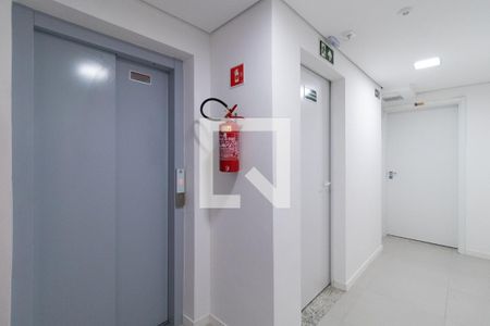Apartamento para alugar com 42m², 1 quarto e 1 vaga Apartamento para alugar com 42m², 1 quarto e 1 vagaElevador
