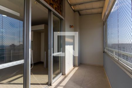 Apartamento à venda com 115m², 3 quartos e 2 vagasSacada Cobertur