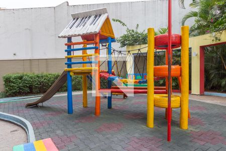 Apartamento à venda com 115m², 3 quartos e 2 vagasÁrea comum - Playground