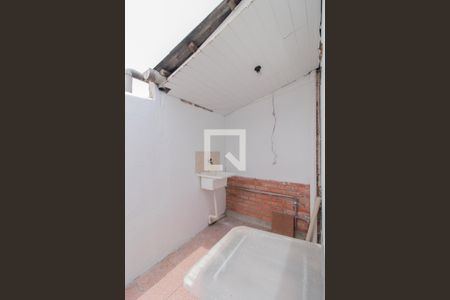 Casa de condomínio à venda com 40m², 2 quartos e 1 vagaÁrea de Serviço