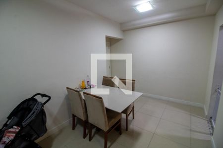 Apartamento para alugar com 70m², 2 quartos e 1 vaga Apartamento para alugar com 70m², 2 quartos e 1 vagaSala de Jantar