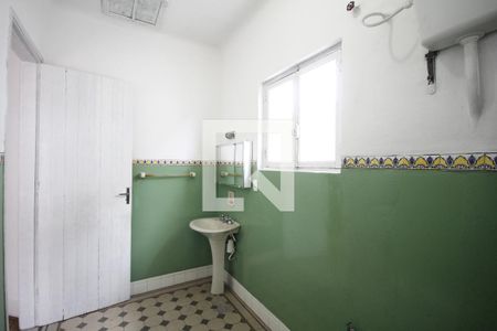 Casa à venda com 180m², 4 quartos e 3 vagasBanheiro