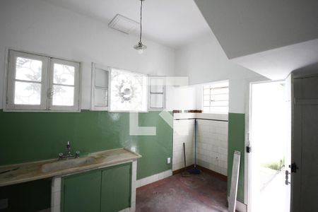 Casa à venda com 180m², 4 quartos e 3 vagasCozinha