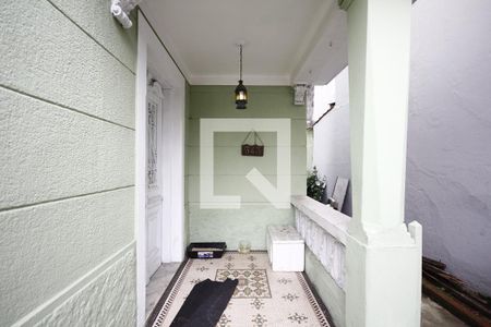 Casa à venda com 180m², 4 quartos e 3 vagasEntrada