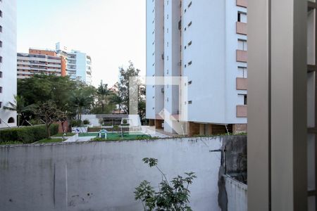 Varanda de kitnet/studio à venda com 1 quarto, 26m² em Campo Belo, São Paulo