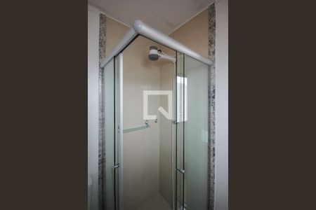 Suíte de apartamento para alugar com 2 quartos, 75m² em Vila Bandeirantes, São Paulo