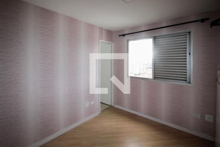 Suíte de apartamento para alugar com 3 quartos, 75m² em Vila Bandeirantes, São Paulo