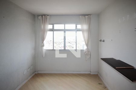 Sala de apartamento para alugar com 3 quartos, 75m² em Vila Bandeirantes, São Paulo