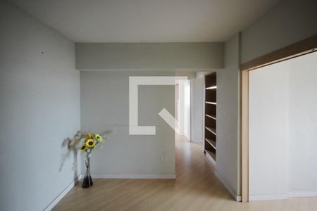 Sala de apartamento para alugar com 3 quartos, 75m² em Vila Bandeirantes, São Paulo