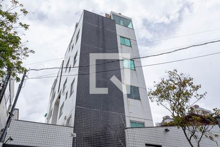 Apartamento para alugar com 47m², 2 quartos e 2 vagasFachada do prédio