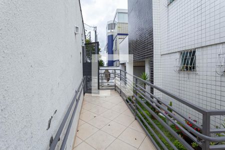 Apartamento para alugar com 47m², 2 quartos e 2 vagasEntrada